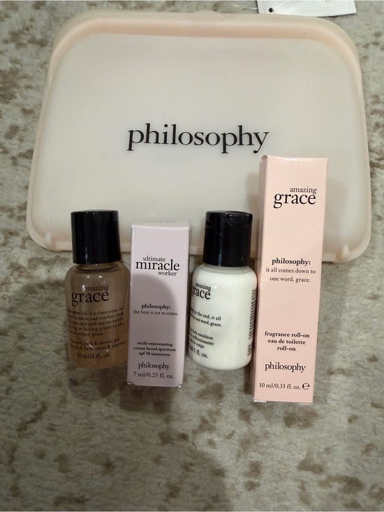 Philosophy Other - Philosophy Amazing Grace Mini Set in Pink Pouch
